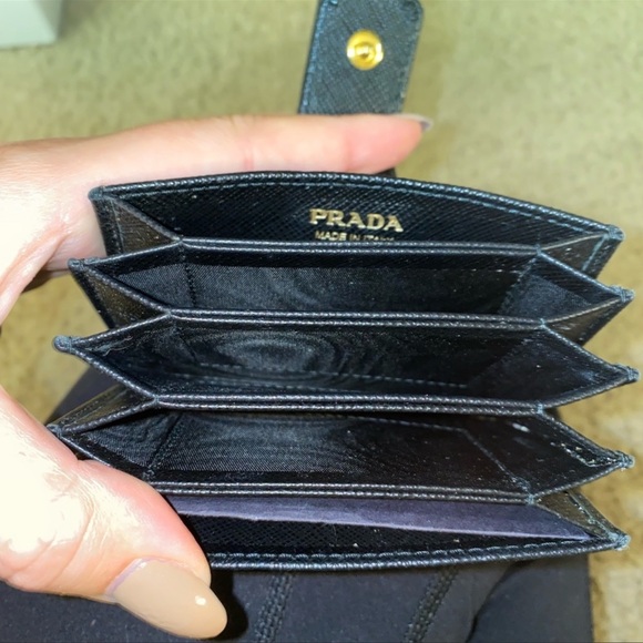 Authentic Prada Saffiano Leather Card Holder - Picture 3 of 6